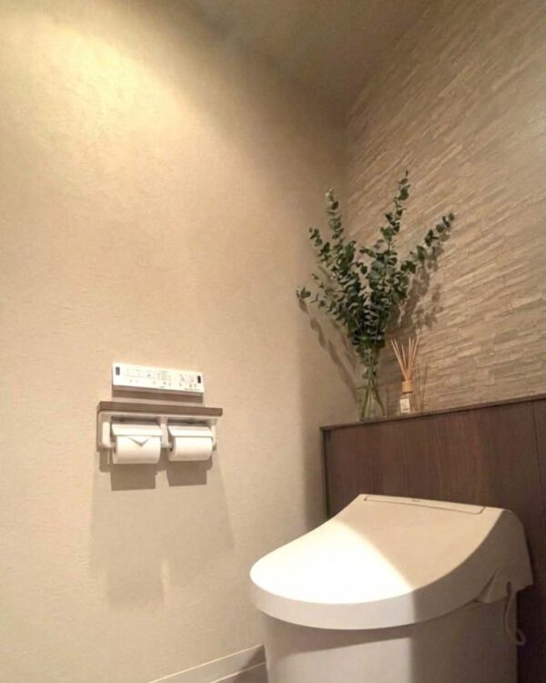 タンクを隠してスッキリ空間＋収納力UP！