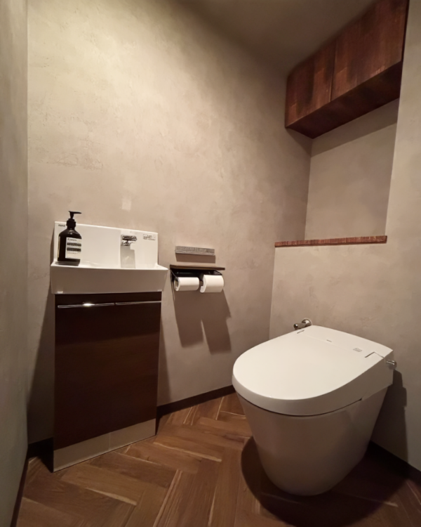 毎日が心地よい。統一感が生む、ワンランク上のトイレ空間