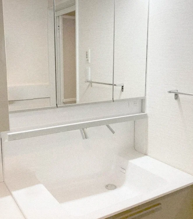 タッチレスだから直接手が洗える。